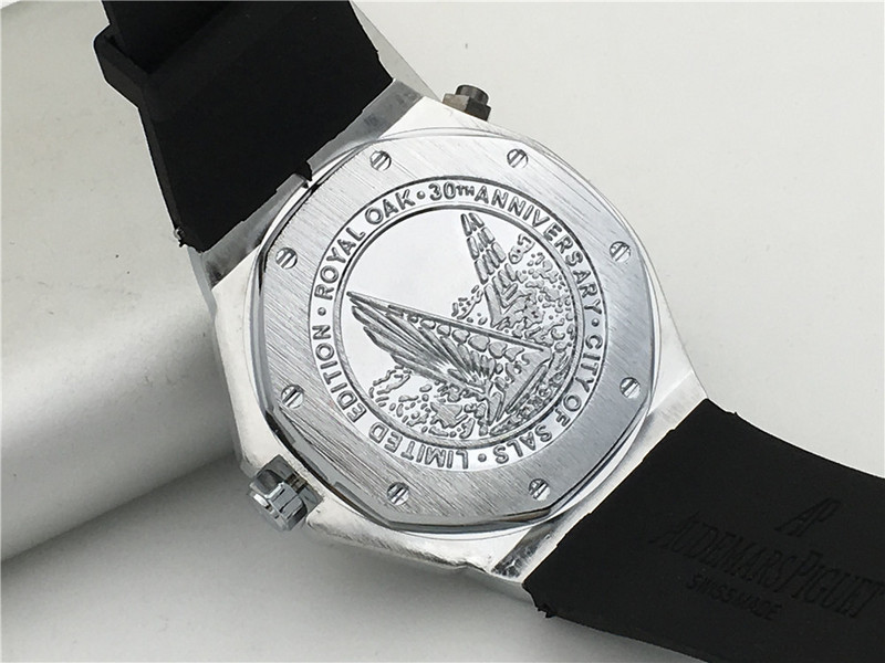 [Obrazek: big (18).jpg]